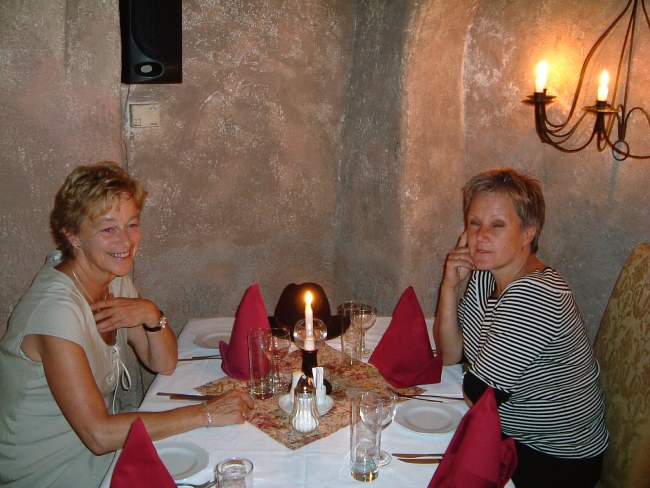 Mamma and Hilde - same place.